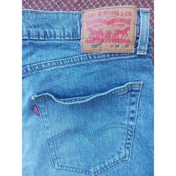 Levi's 505 Jeans Mens 34x32 (32x32) Straight Leg Blue Denim Whiskering EUC - Picture 4 of 8